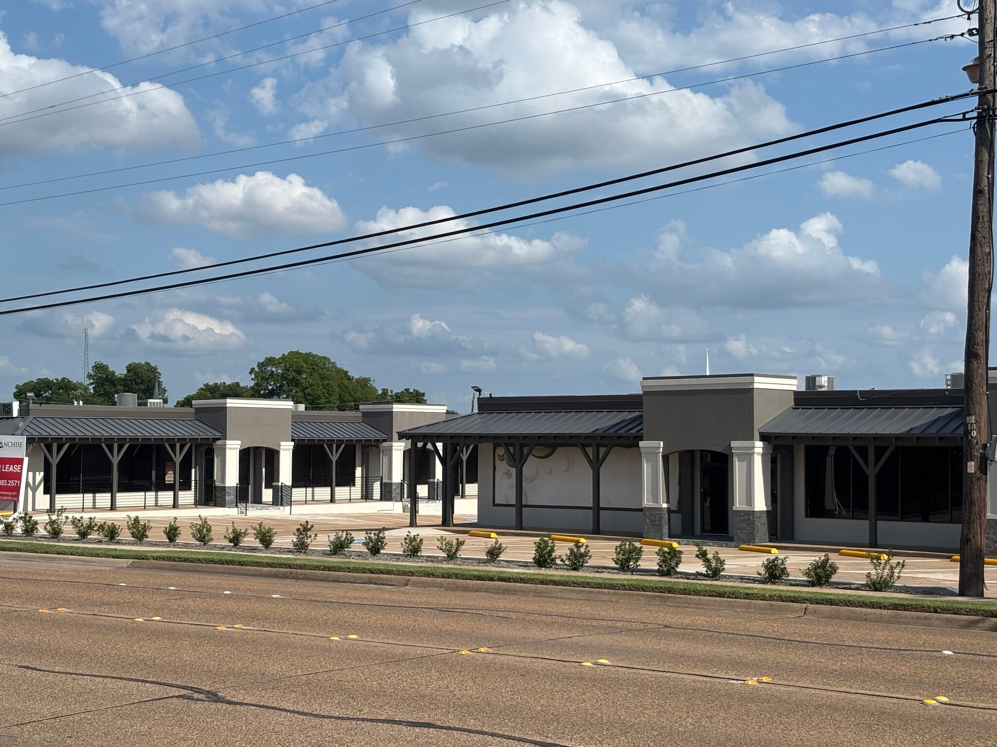 202 W Center St, Duncanville, TX for Rent