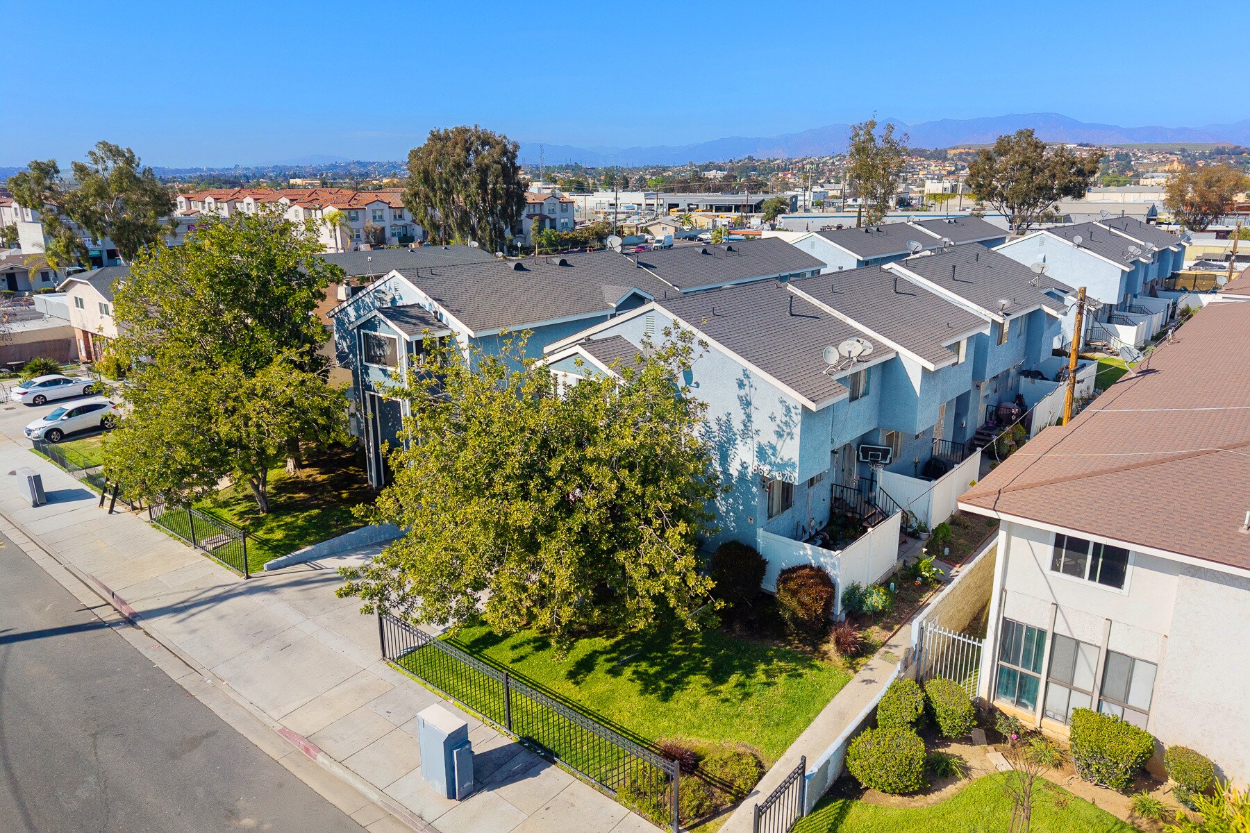 862-892 W Mines Ave, Montebello, CA for Sale