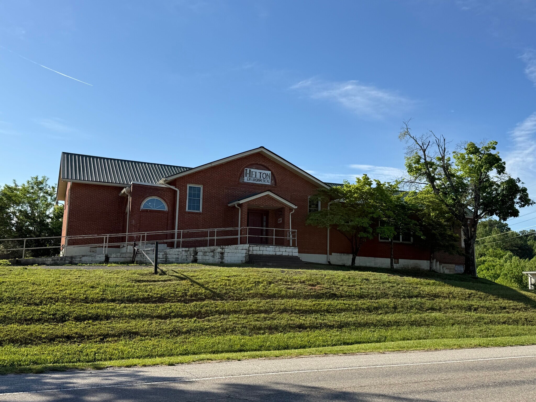 1763 Topside Rd, Louisville, TN for Sale