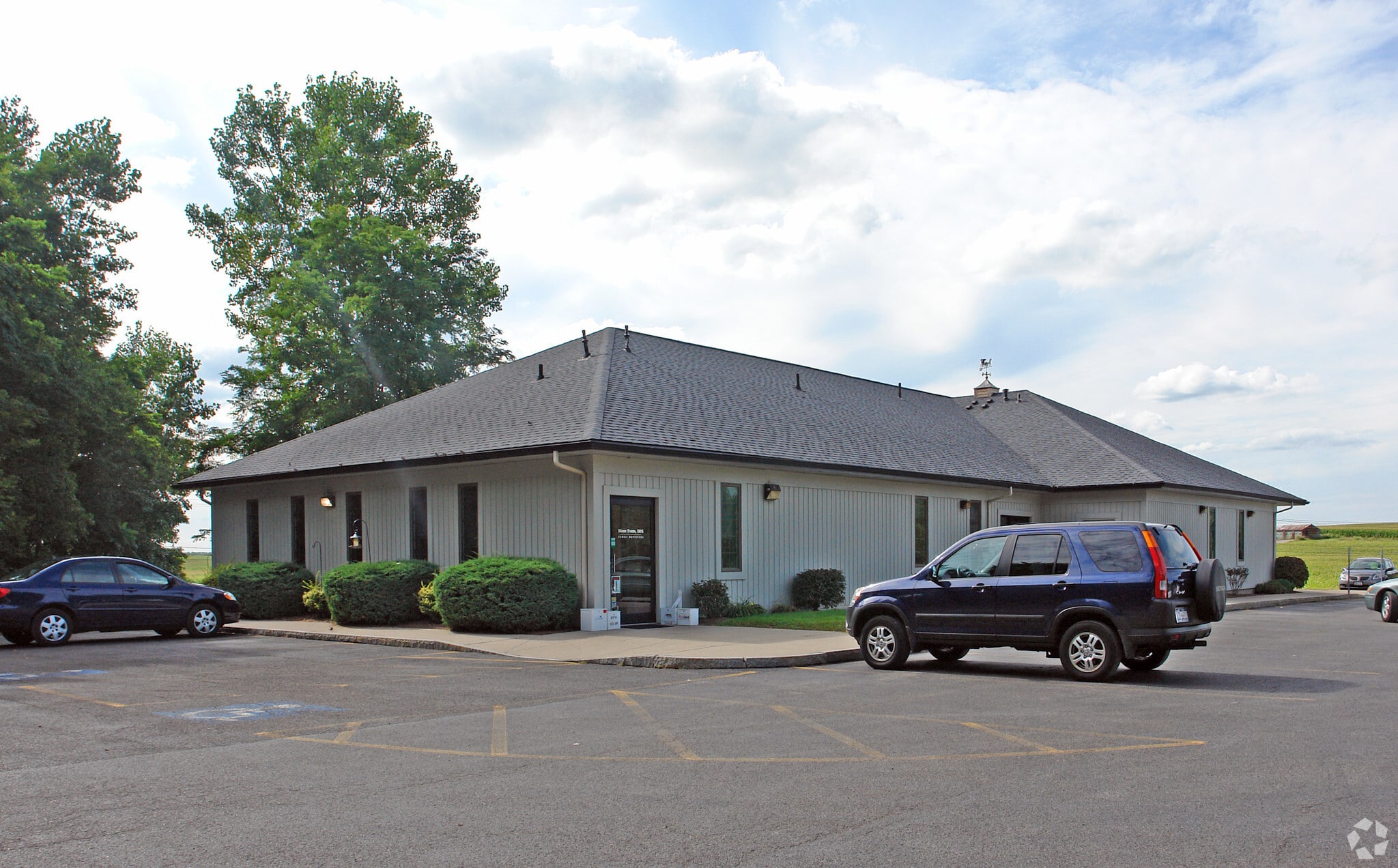 15 High Tech Dr, Rochester, NY for Rent