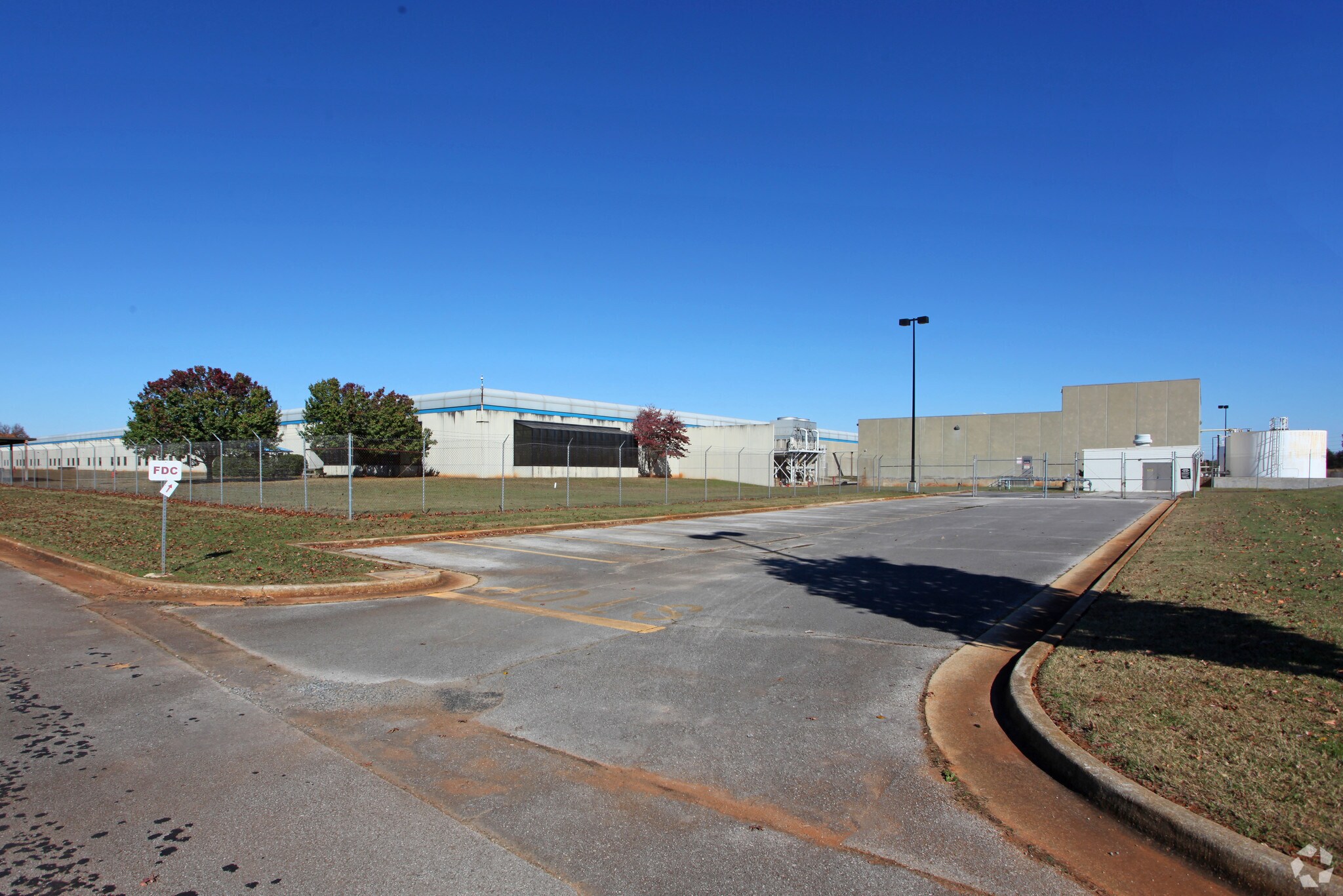1815 Remington Trl SW Huntsville, AL 35824 Industrial Property for