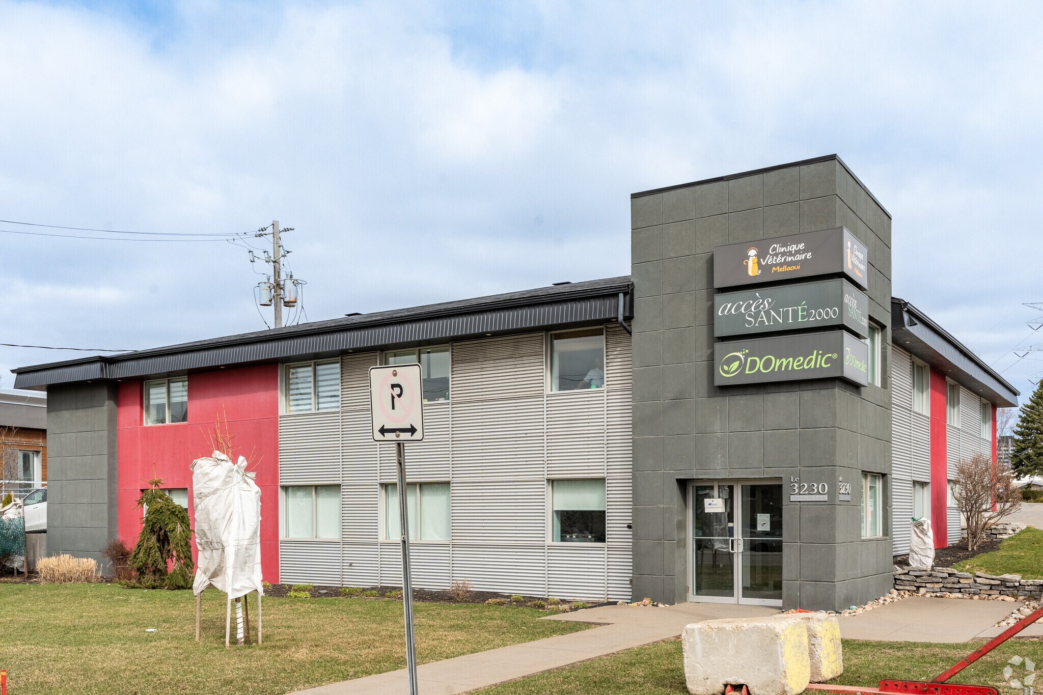 3230 Ch Saint Louis, Québec, QC for Rent