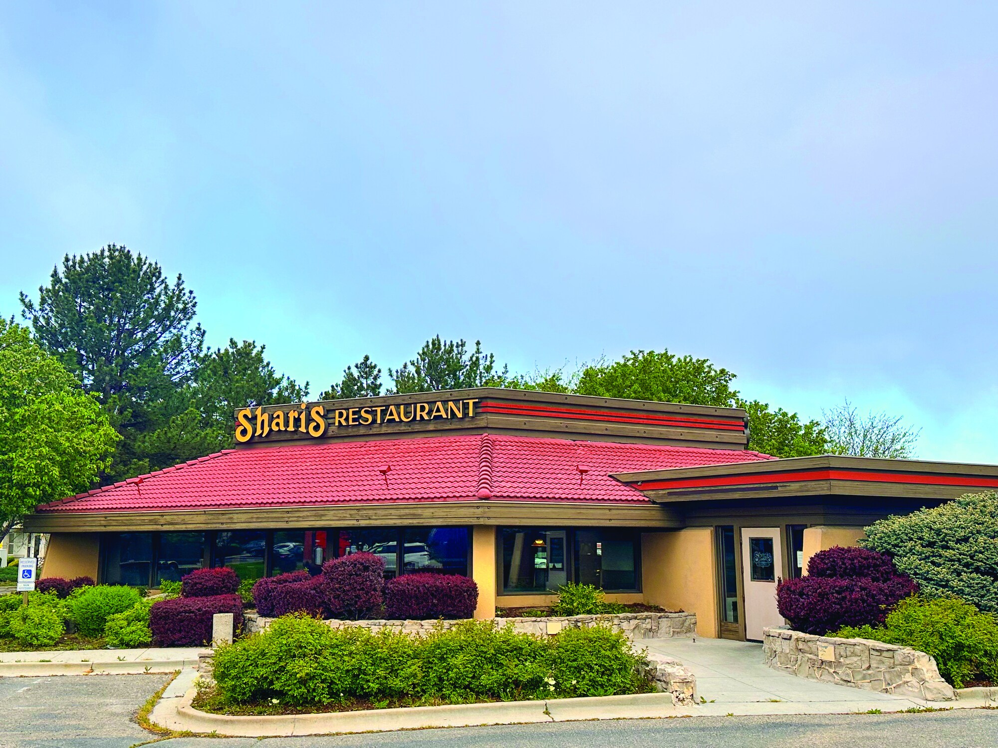 8121 W Chinden Blvd, Garden City, ID for Rent