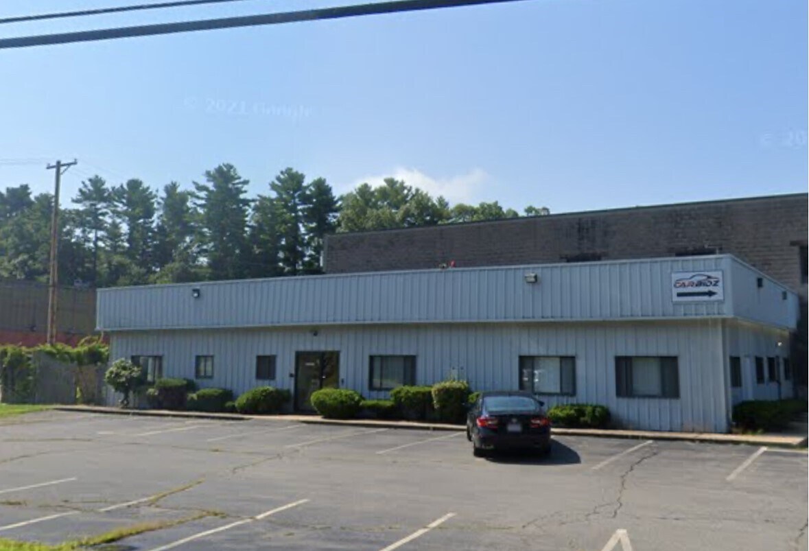 50 Eastman St, Easton, MA for Rent