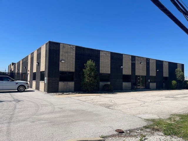 7459 W 79th St, Bridgeview, IL for Rent