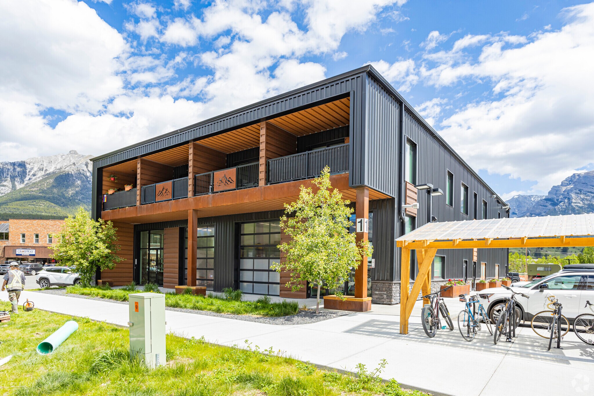 1 Industrial Pl, Canmore, AB for Rent