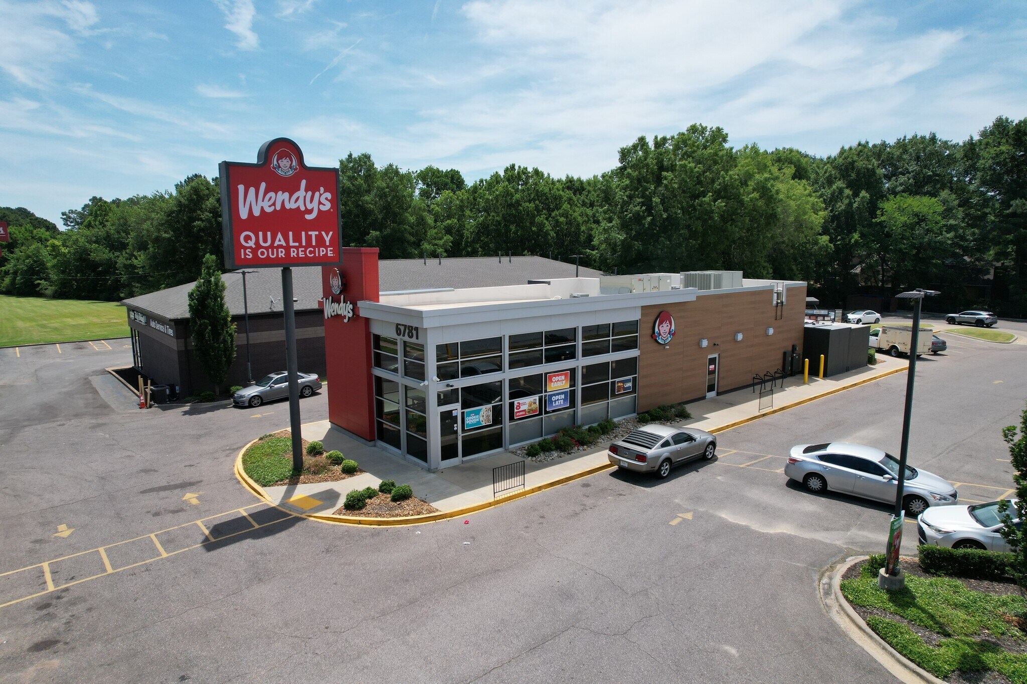 6781 E Shelby Dr, Memphis, TN for Sale