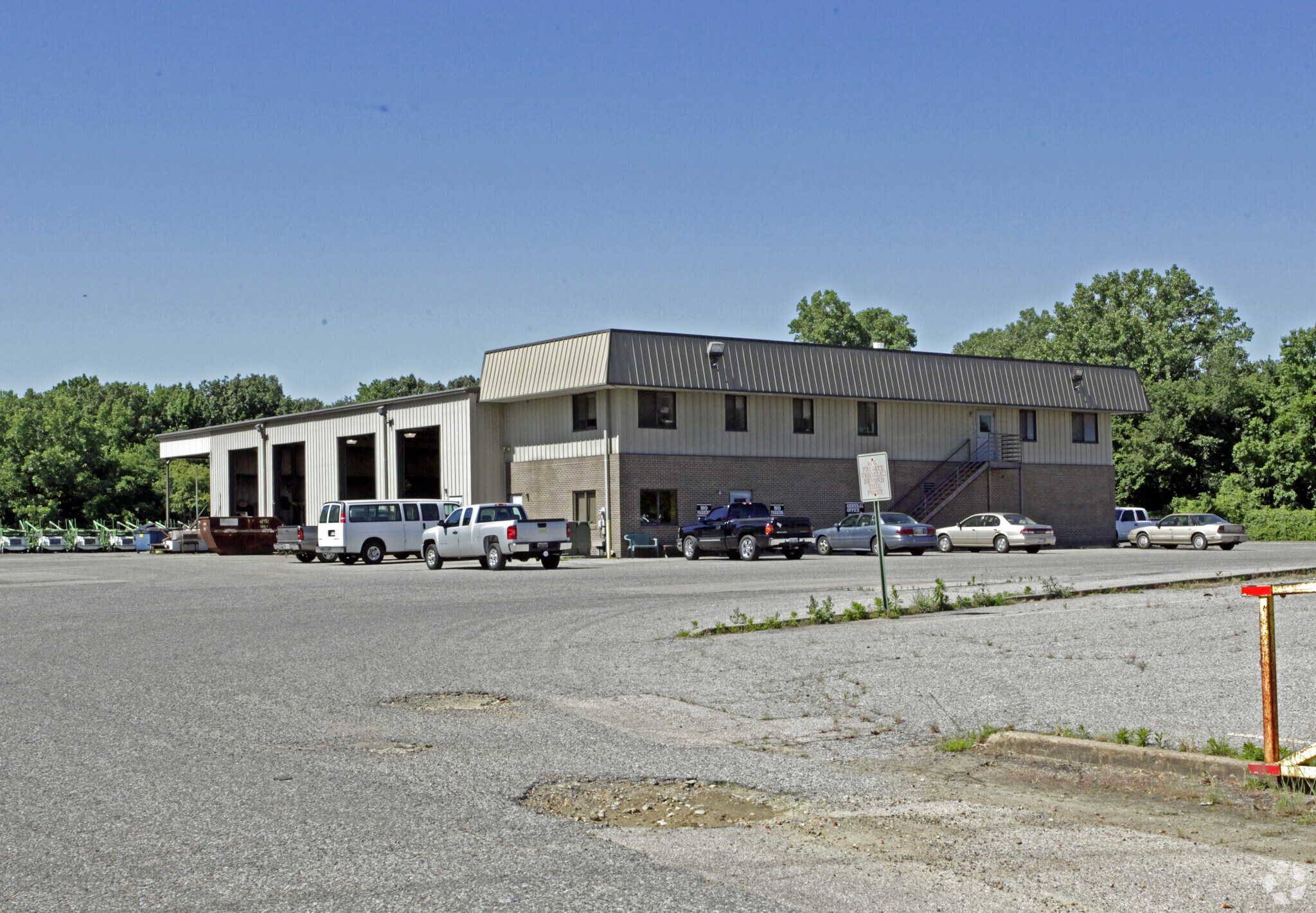 2355 Frisco Ave, Memphis, TN for Rent