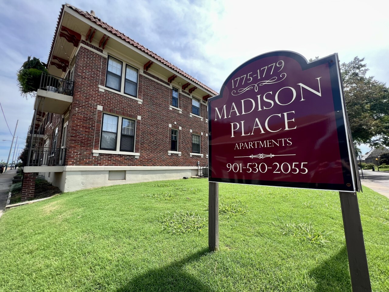 1775 Madison Ave, Memphis, TN for Sale
