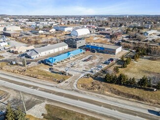 Orangeville, ON Freestanding - 670 Riddell Rd