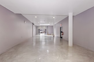 Richmond Hill, NY Office, Flex - 8711 118th St