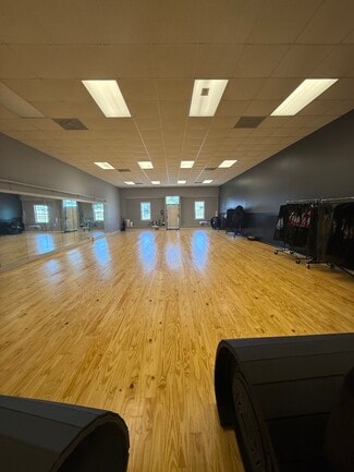 Marshville, NC Retail - 130-134 E Main St