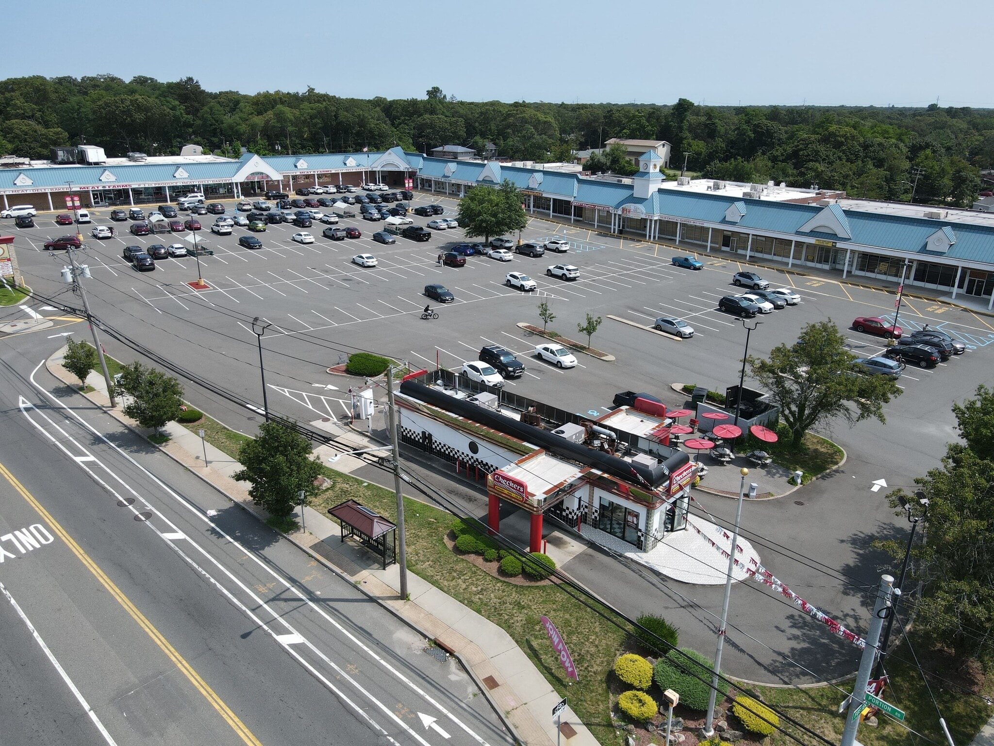 300-318 Portion Rd, Ronkonkoma, NY for Rent