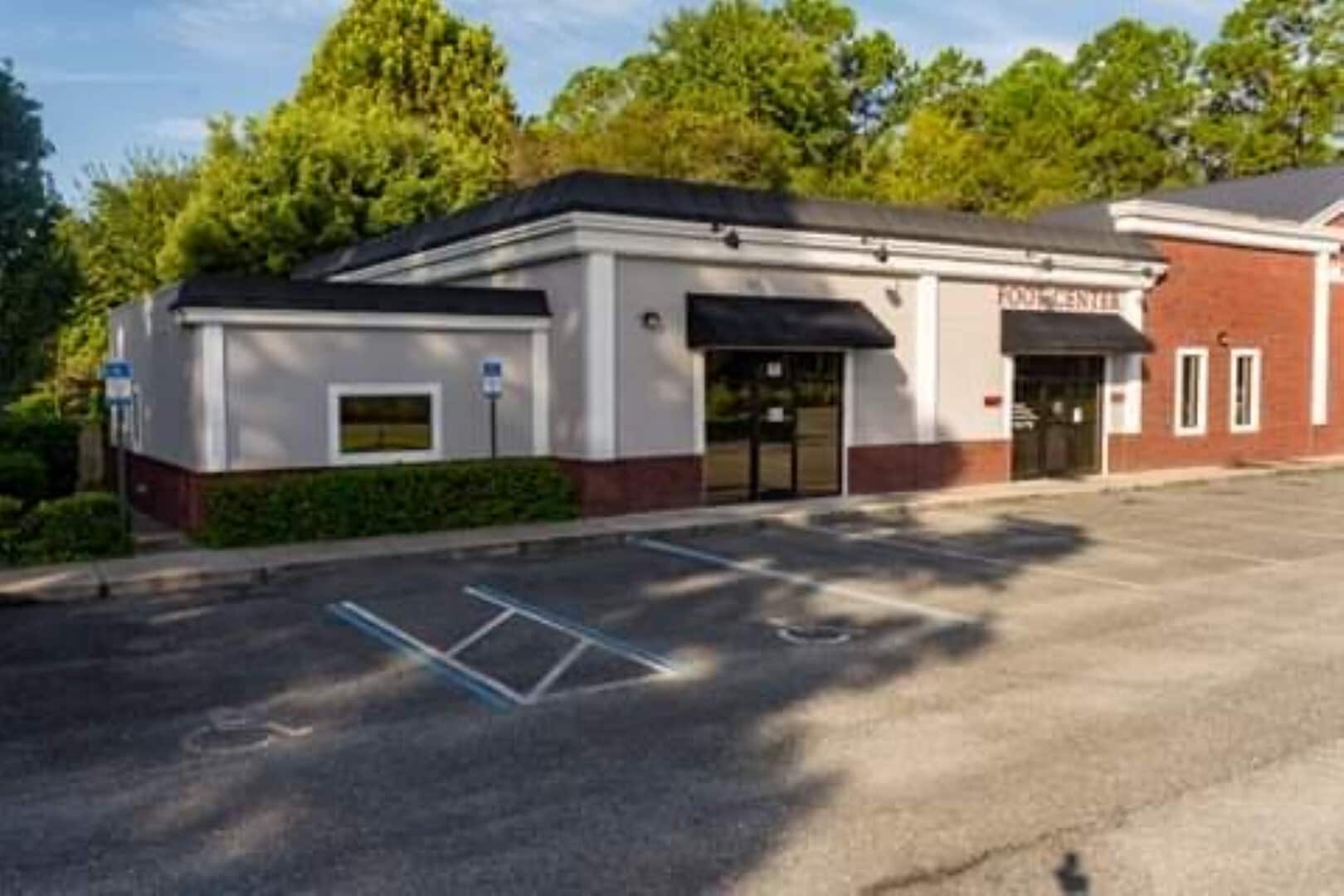 1140 SW Bascom Norris Dr, Lake City, FL for Rent