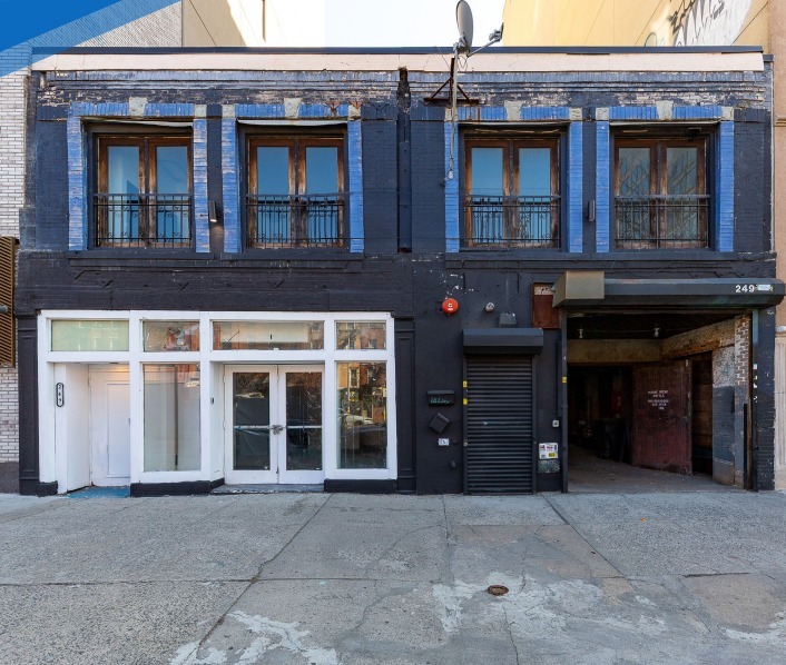 249-251 4th Ave, Brooklyn, NY for Rent