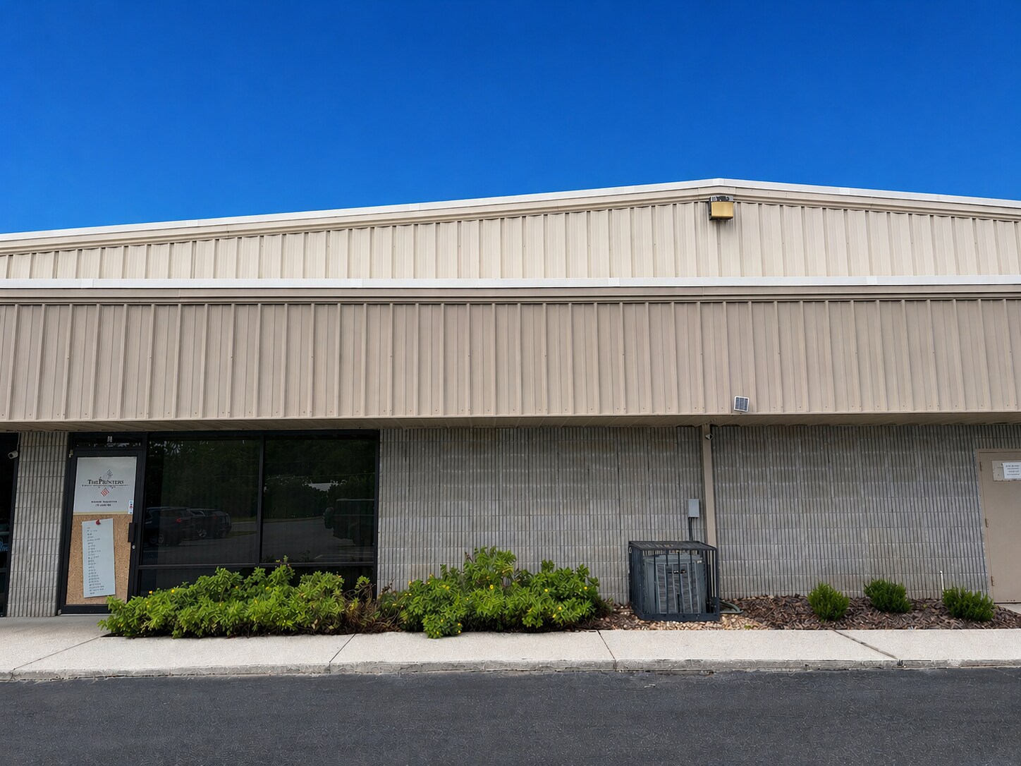 2098 Sprint Blvd, Apopka, FL for Rent