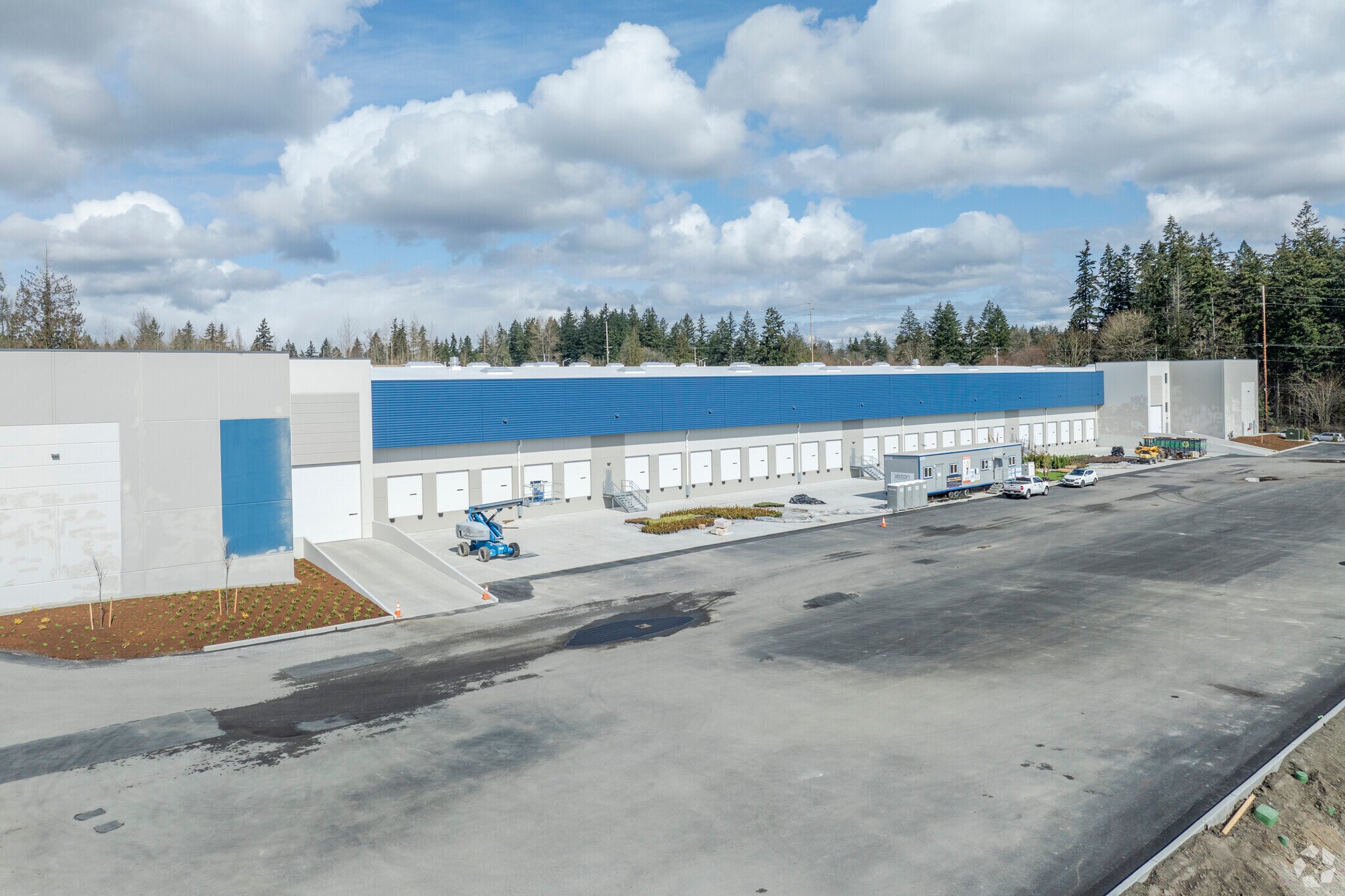 15720 Canyon Rd E, Puyallup, WA for Sale