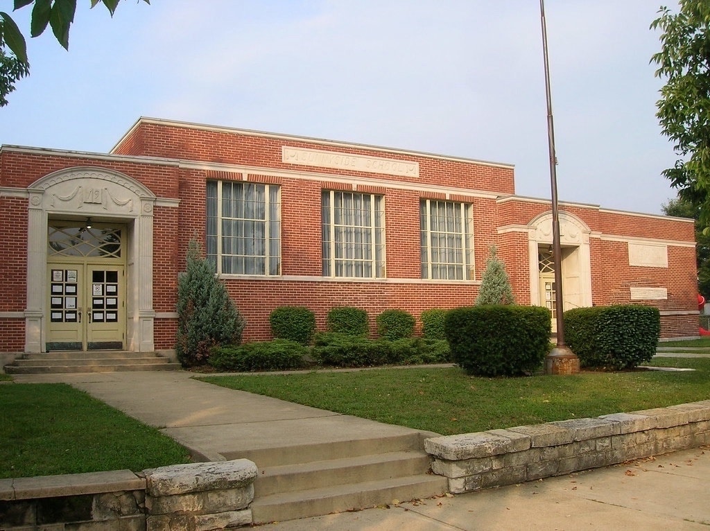 719 S Fayette St, Washington Court House, OH for Sale