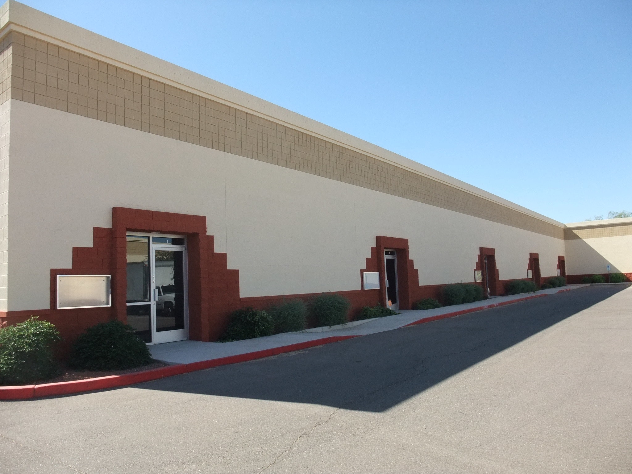 1060 N Eliseo Felix Jr Way, Avondale, AZ for Rent