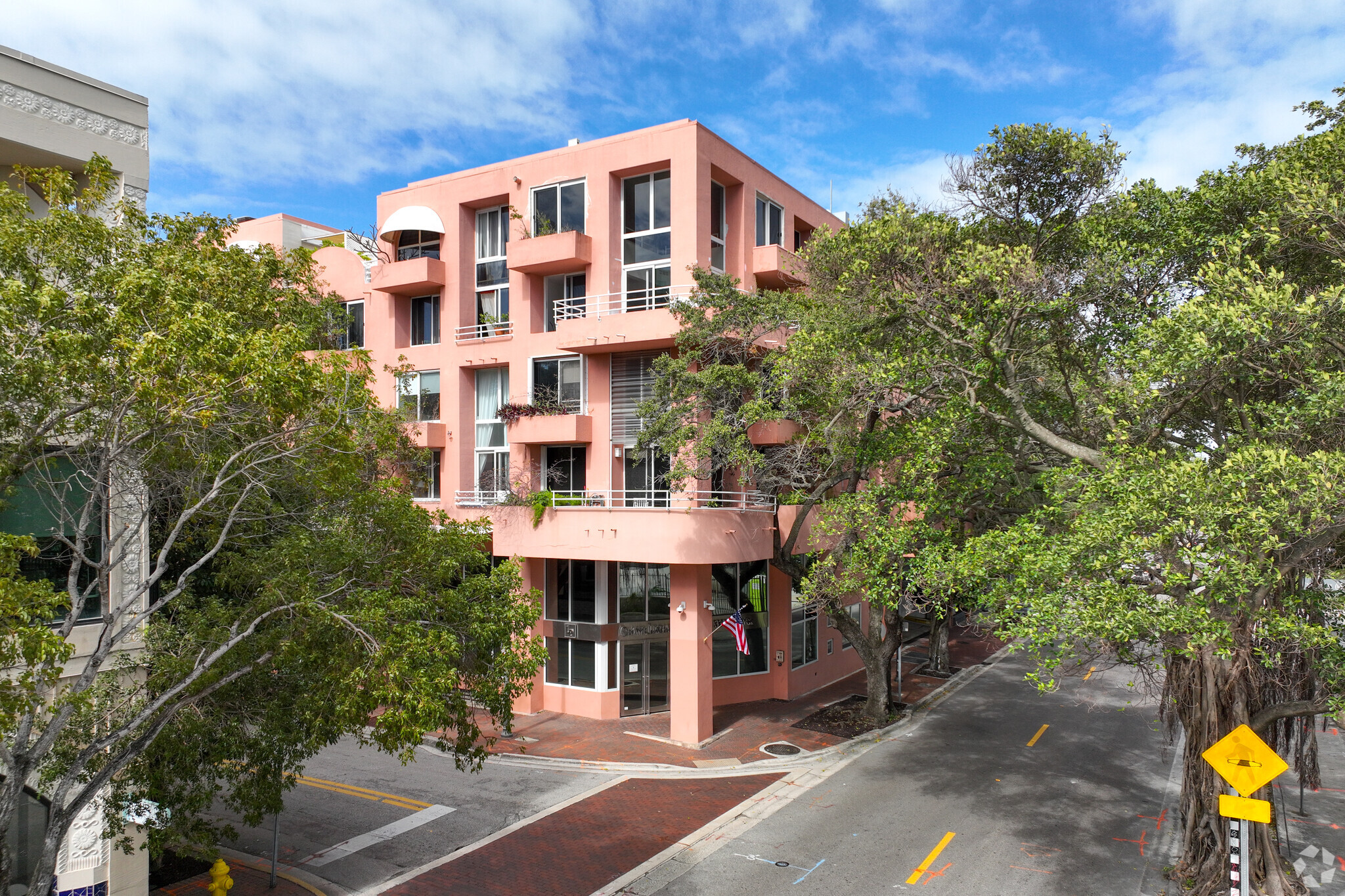 3350 Mary St, Miami, FL for Rent