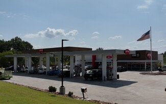 Fayetteville, AR Convenience Store - 1851 E Huntsville Rd