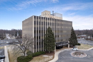 Arlington Heights, IL Office, Office/Medical - 121 S Wilke Rd