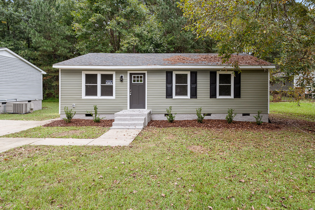 1213 Freeman Dr, Sanford, NC for Sale