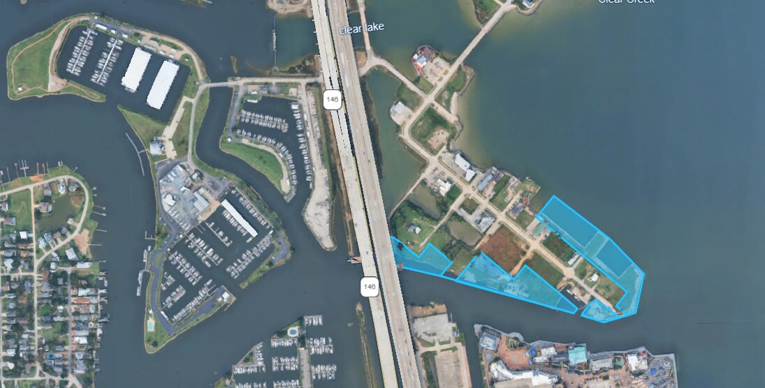 101 Waterfront Dr Seabrook, Seabrook, TX for Sale