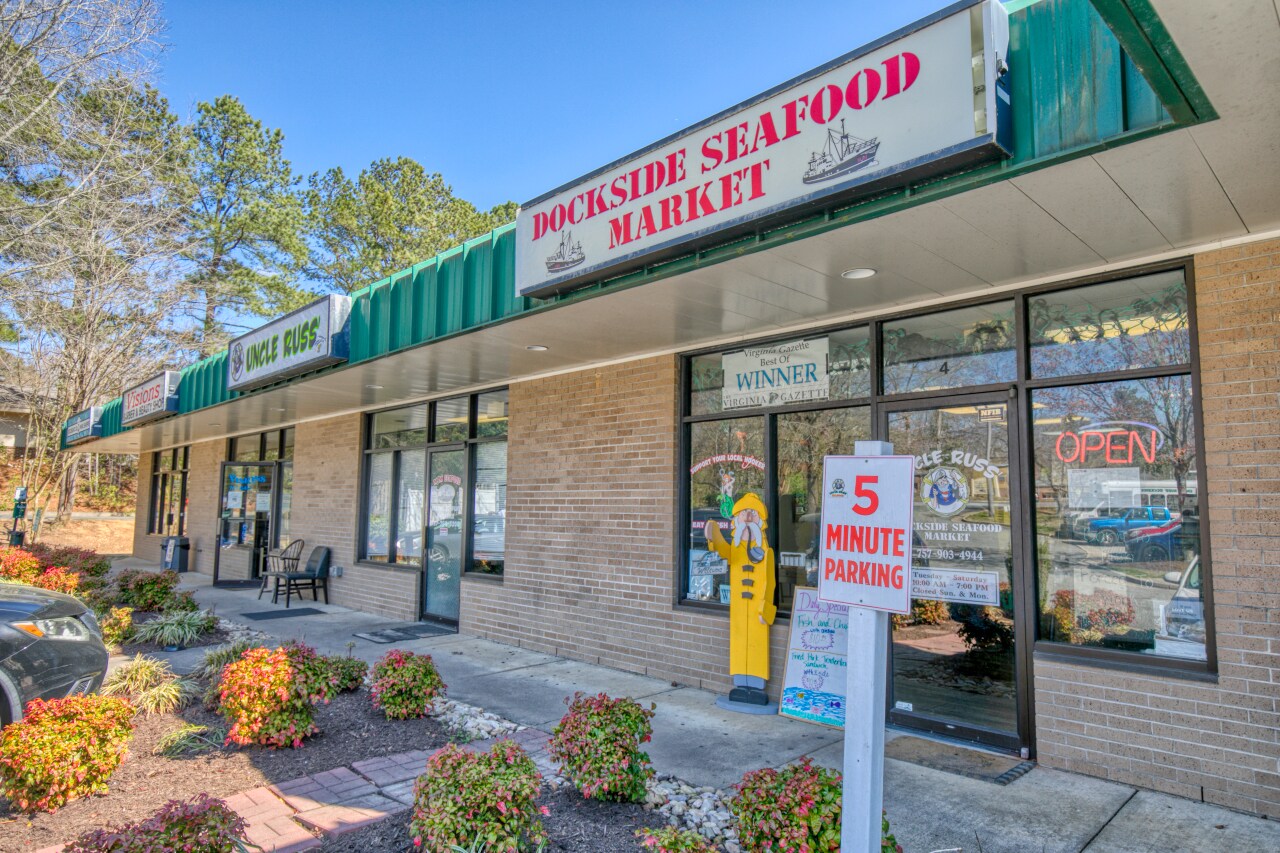 5242 Olde Towne Rd, Williamsburg, VA for Rent