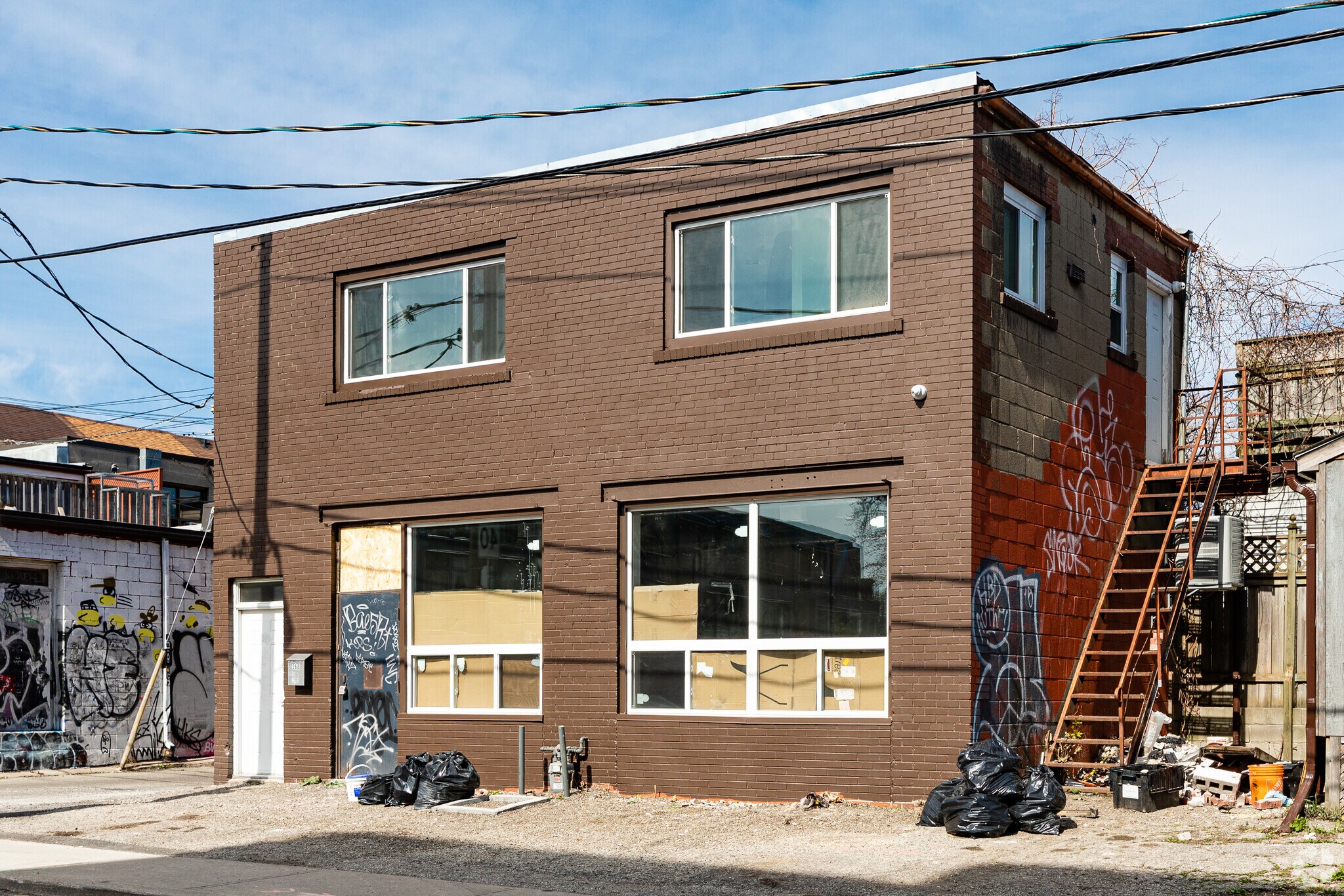 260 Niagara St, Toronto, ON for Rent