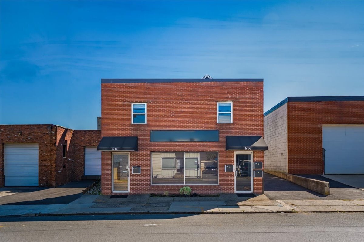 616 E Elizabeth Ave, Linden, NJ for Sale