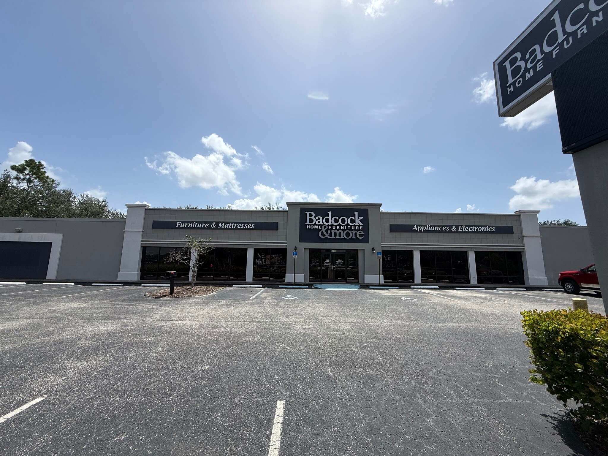 1700-1750 N Tamiami Trl, North Fort Myers, FL for Rent
