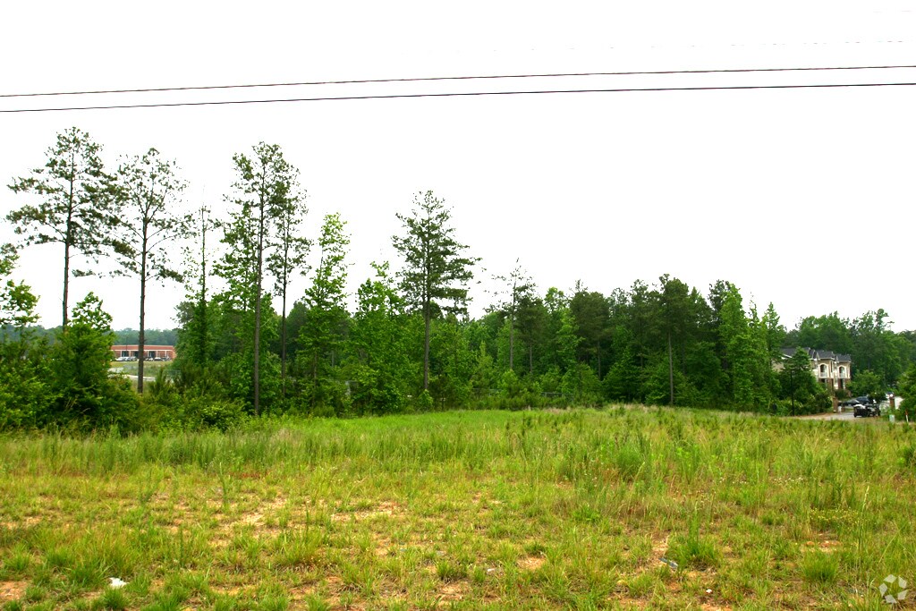 8921 Bells Ferry Rd, Canton, GA for Sale