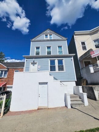 Bronx, NY Apartments - 3054 Barker Ave