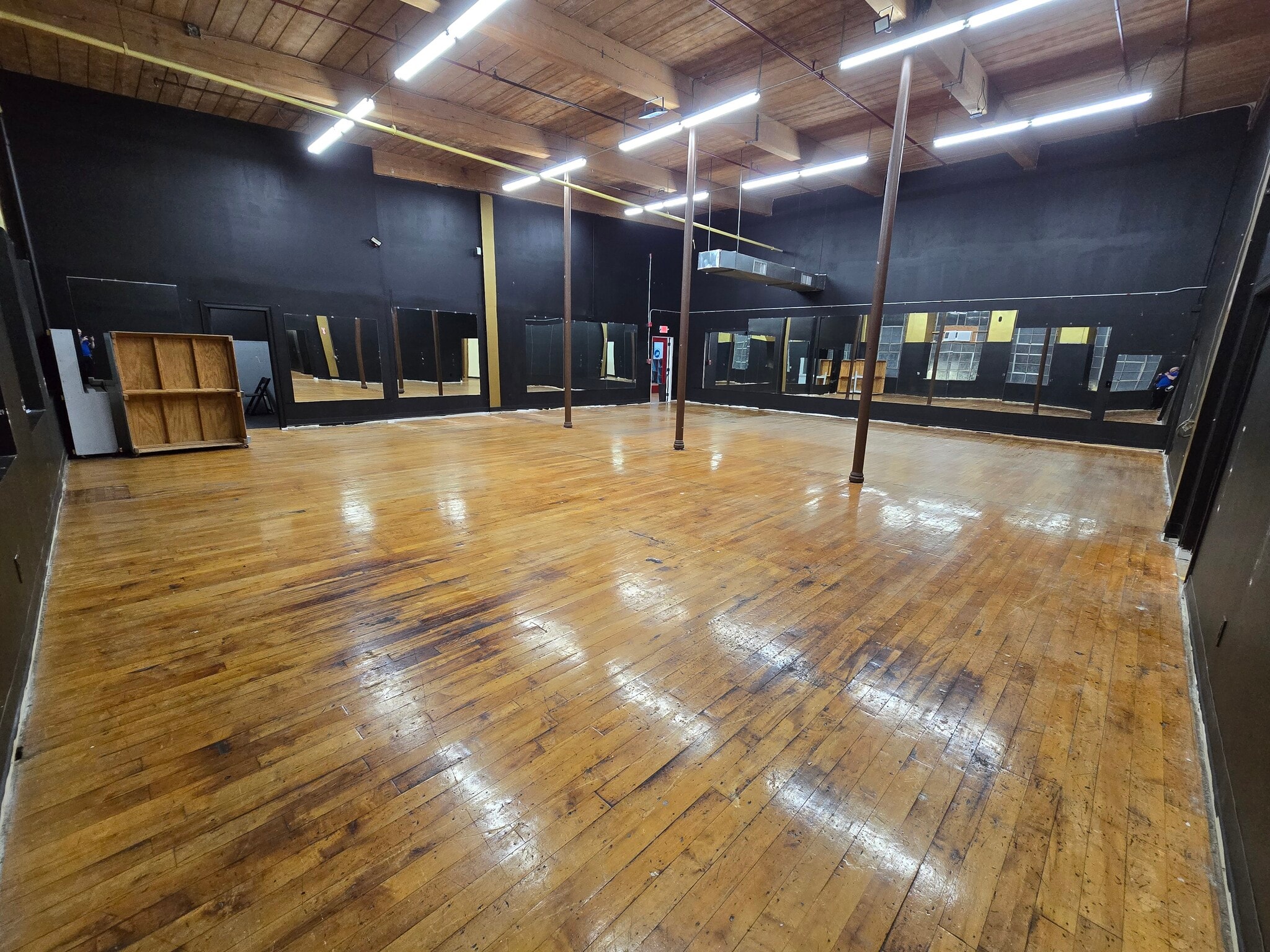 418 Quequechan St, Fall River, MA for Rent