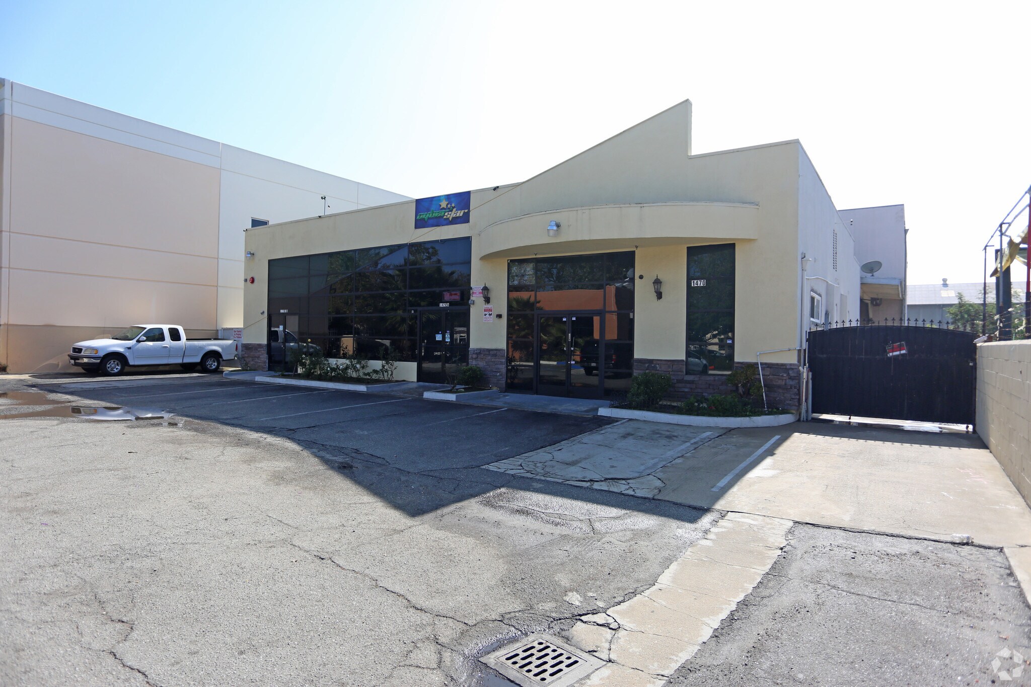 , Pomona, CA for Sale