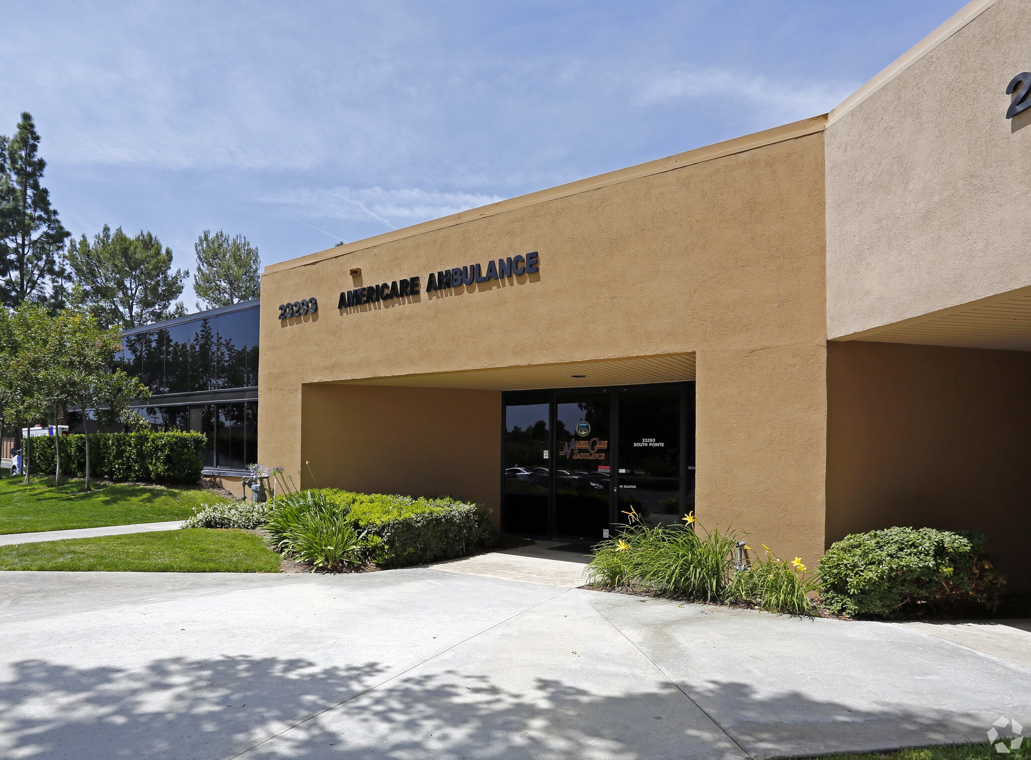 23293 S Pointe Dr, Laguna Hills, CA for Rent