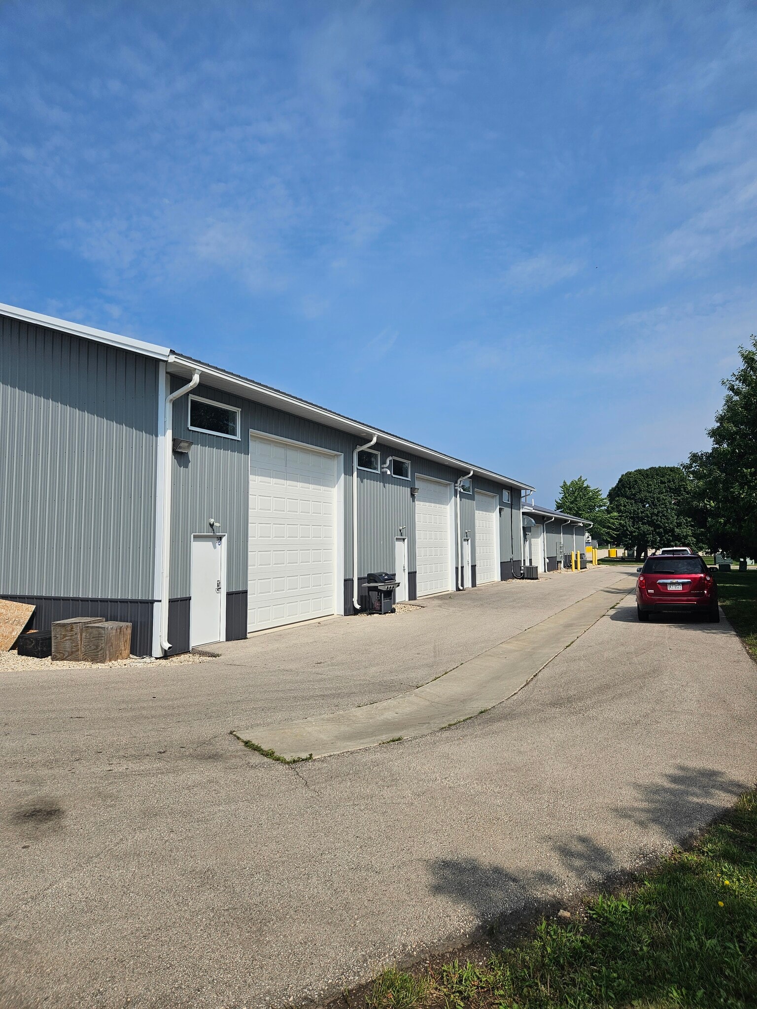 175 Business Park Dr, Sun Prairie, WI for Rent
