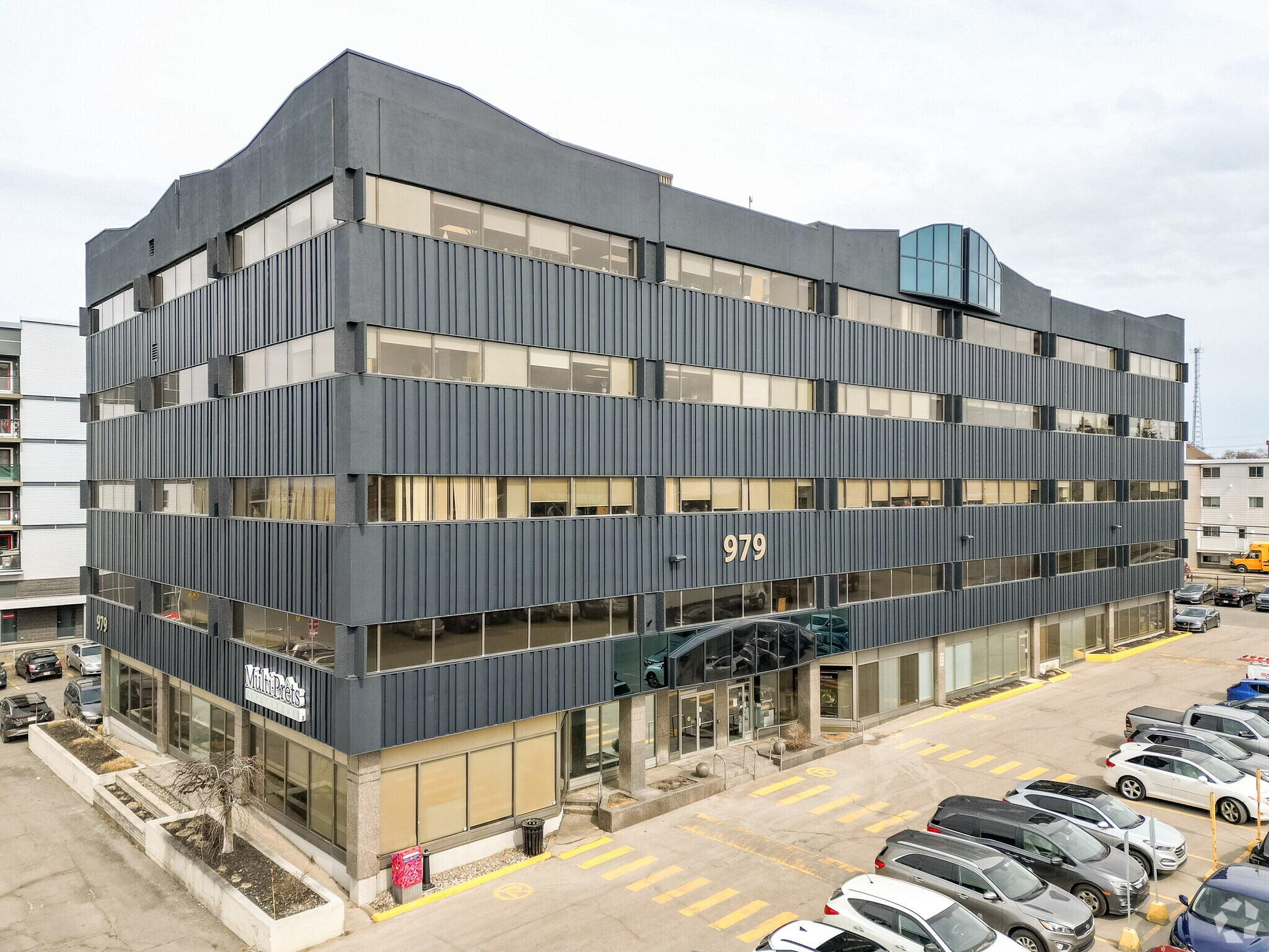 979 Av De Bourgogne, Québec, QC for Rent