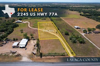 Yoakum, TX Commercial Land - 2245 US Highway 77A