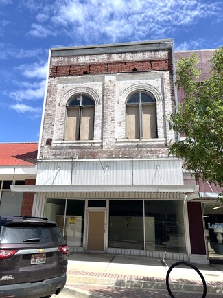 Shawnee, OK Storefront Retail/Office - 208 E Main St