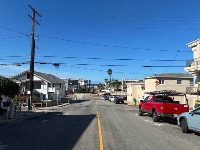 542 Hermosa Ave, Hermosa Beach, CA for Sale