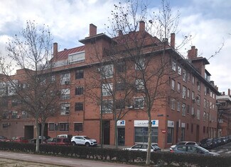 Madrid, MAD Retail - 10 Calle Torre de Juan Abad