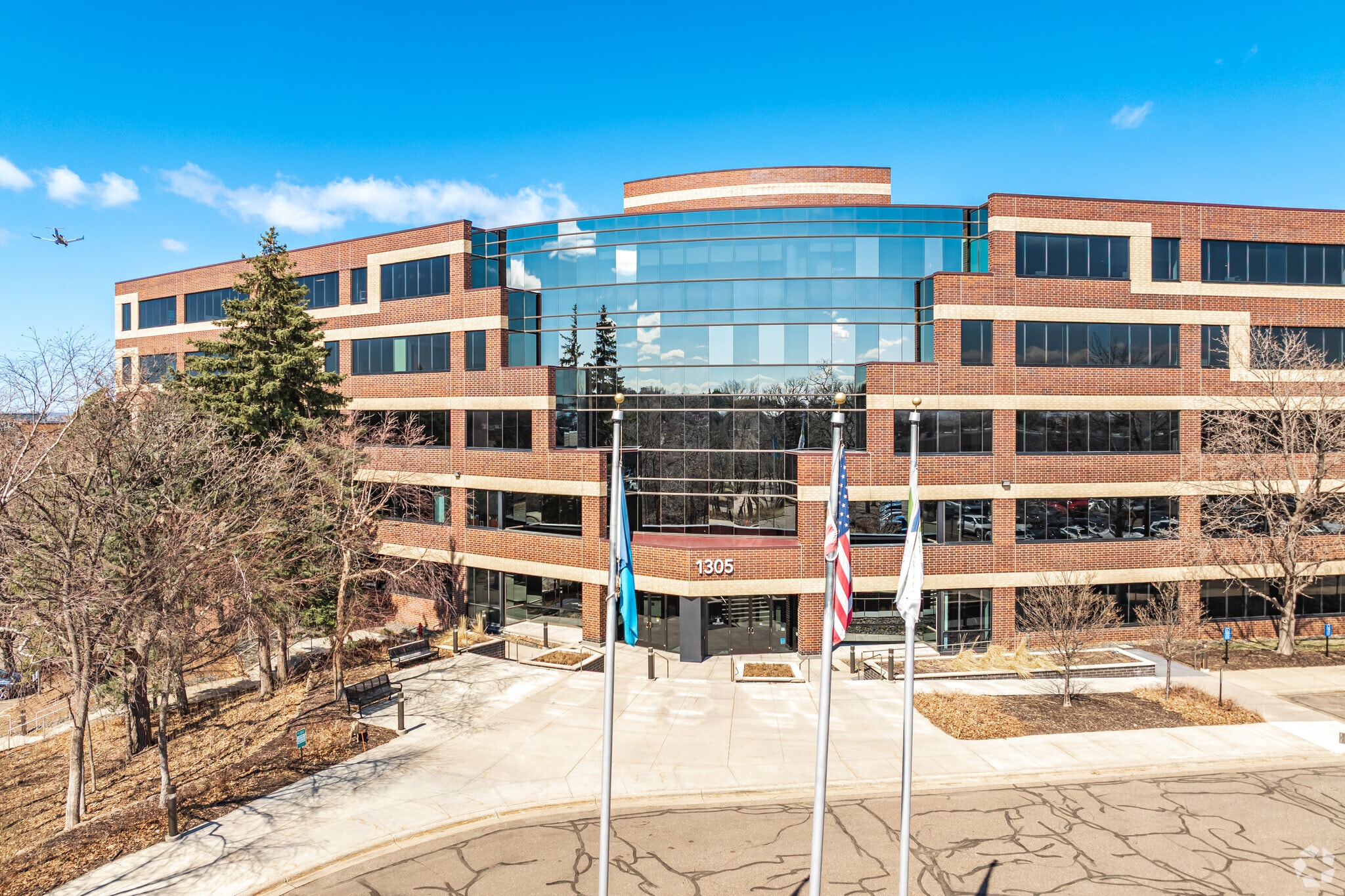 1305 Corporate Center Dr, Eagan, MN for Rent
