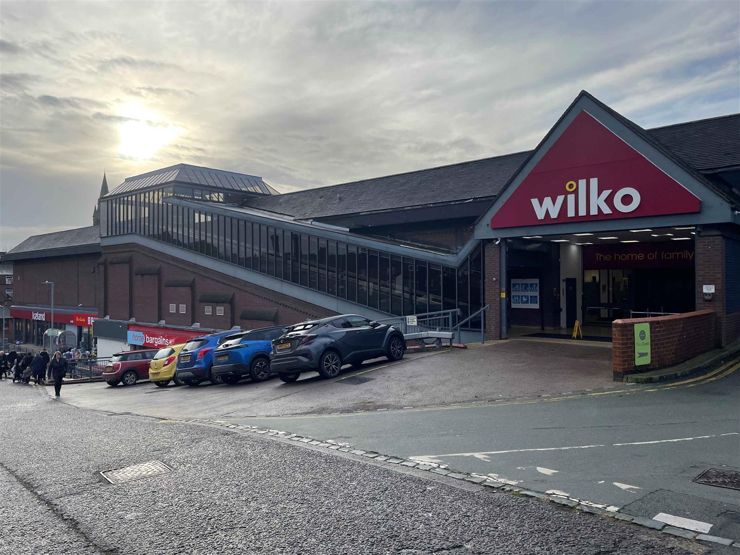 Brook St, Leek, STS for Rent