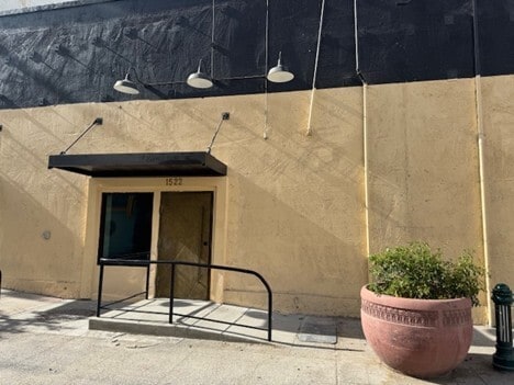 1522 Wall St, Bakersfield, CA for Rent