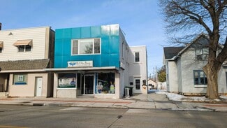 New Holstein, WI Storefront Retail/Residential - 2114 Wisconsin Ave