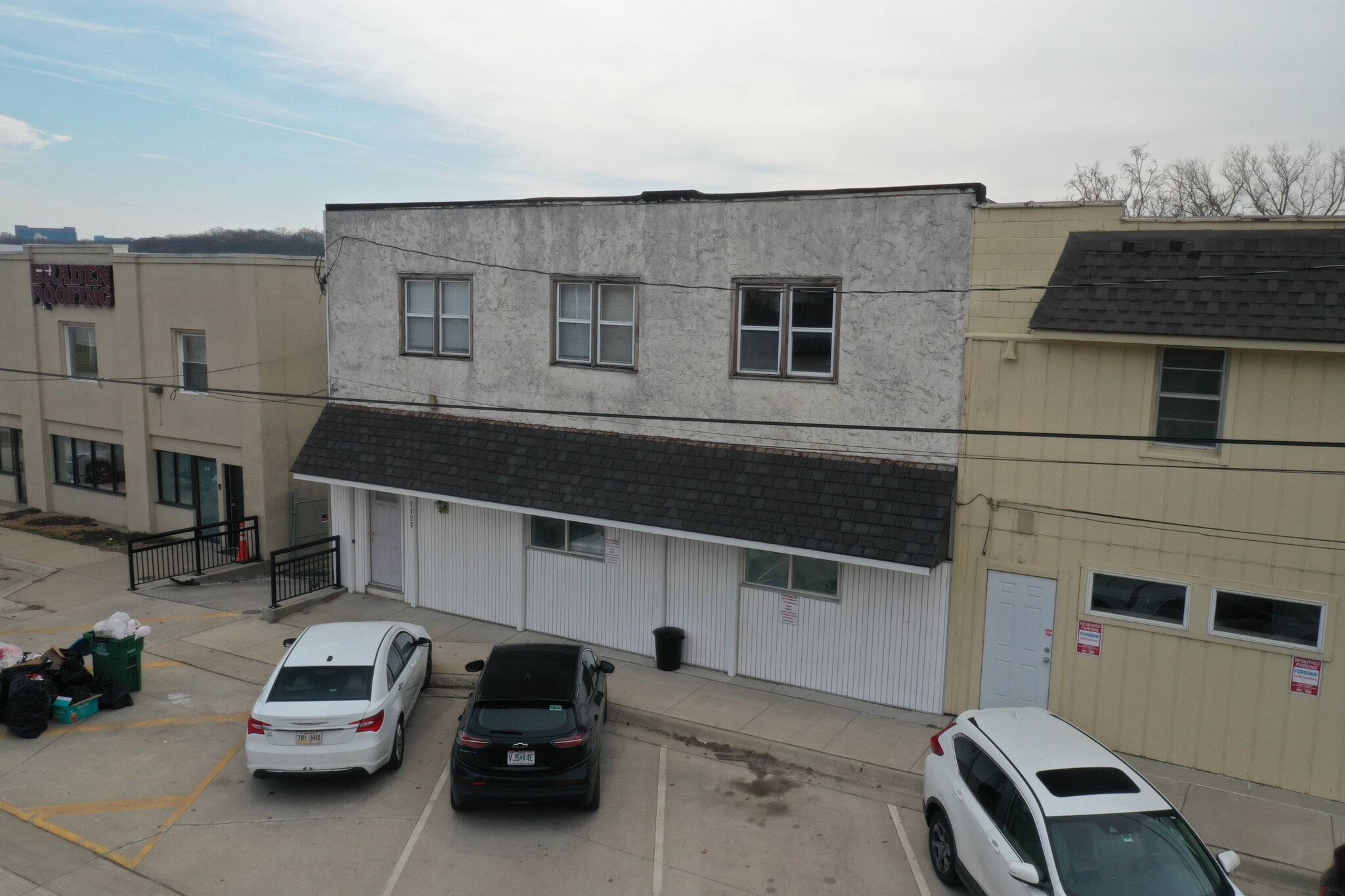 1127 Merriam Ln, Kansas City, KS for Sale