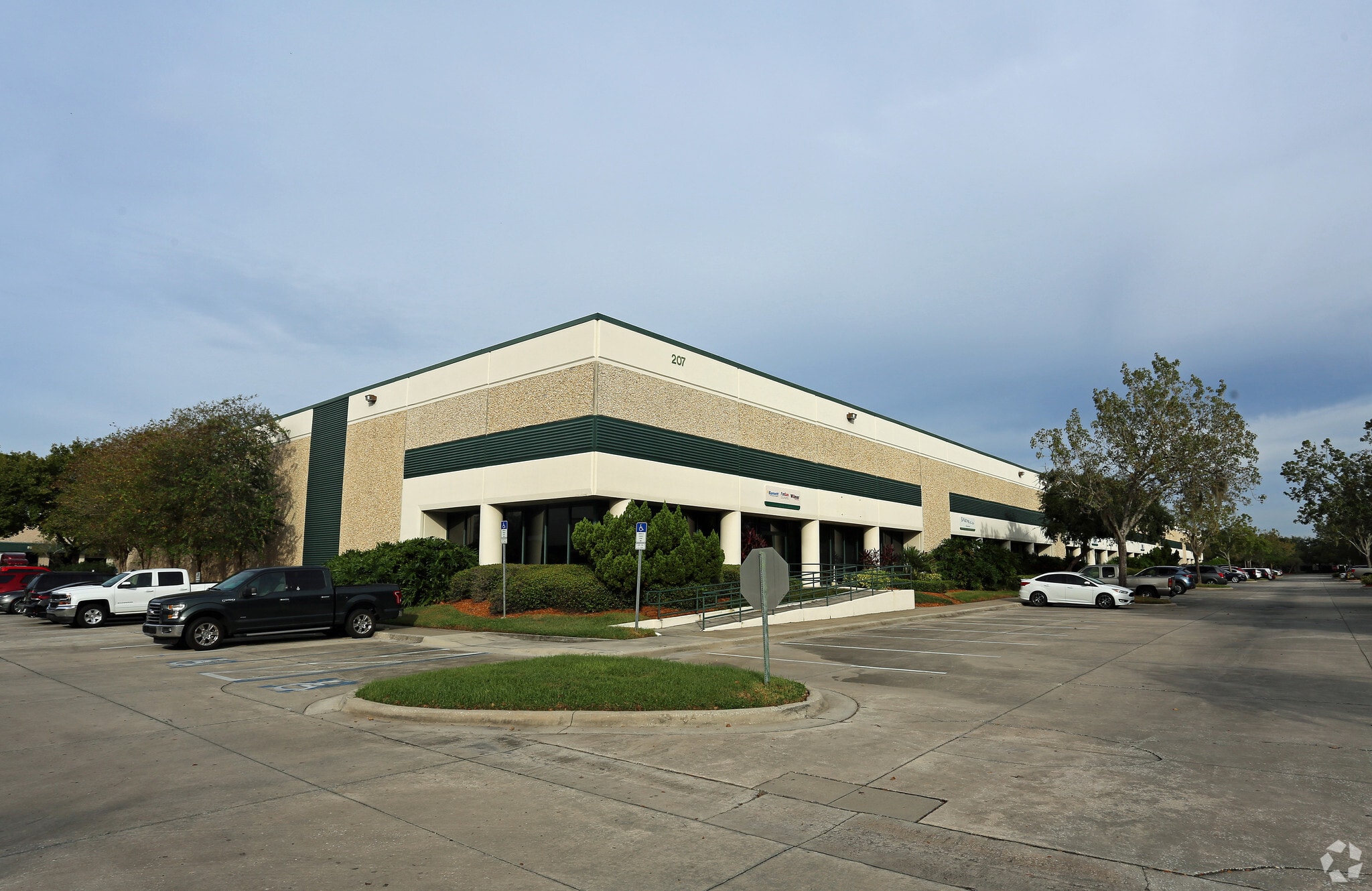 207 Kelsey Ln, Tampa, FL for Rent