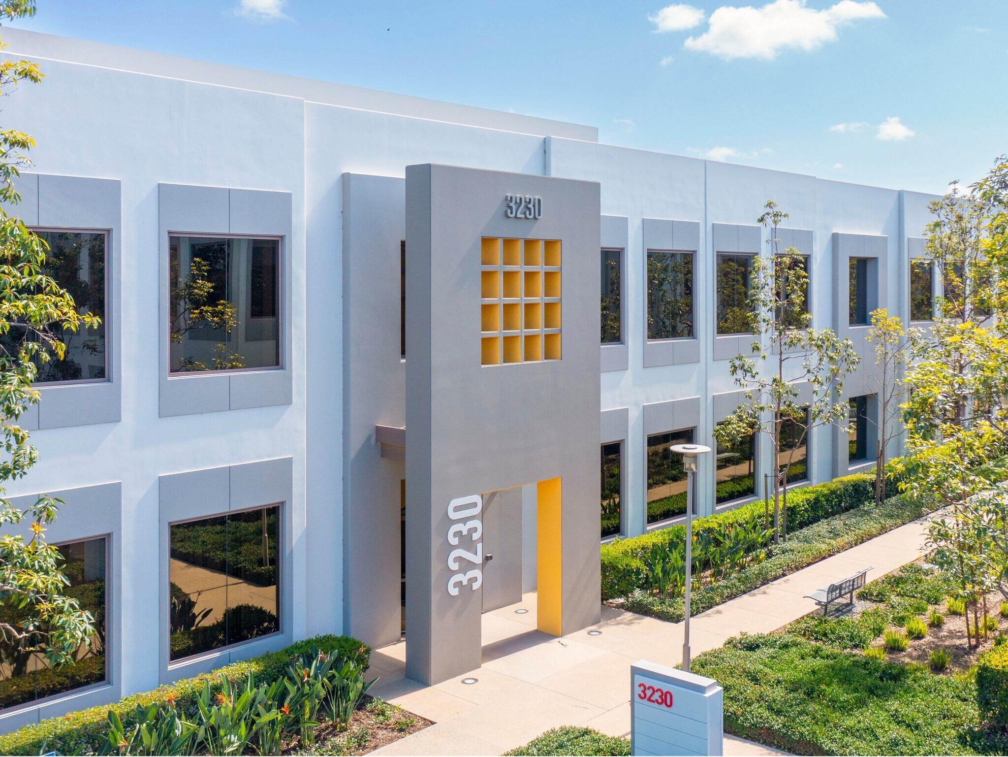 200 Commerce Dr, Irvine, CA for Rent